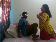 Super sexy Indian bhabhi Shanaya loves to fuck and the taste of cum
