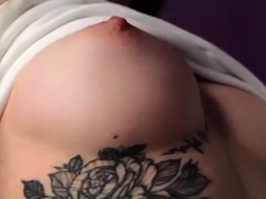 Bodacious beauty exposes marvelous big boobs on webcam